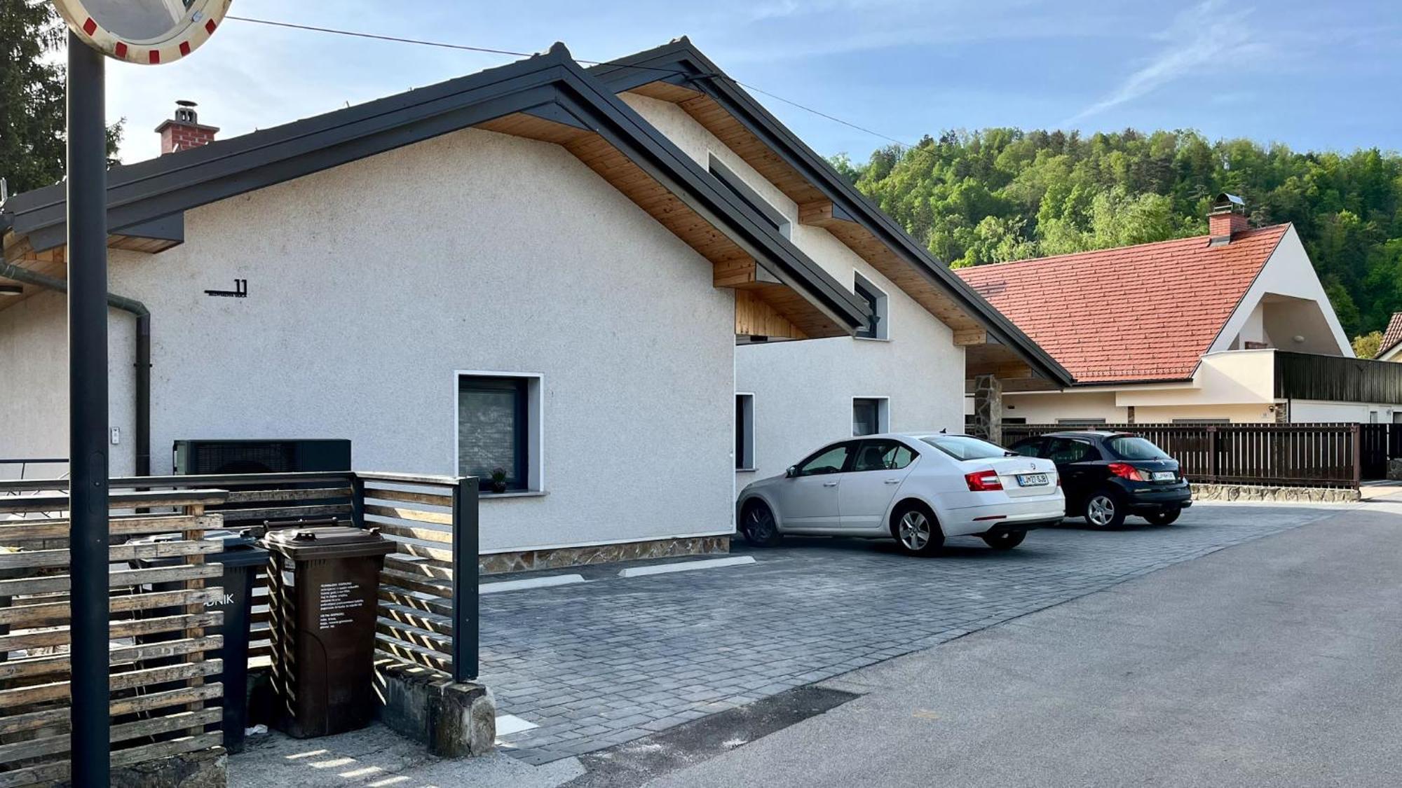 Appartamento Mali Raj Mengeš Esterno foto